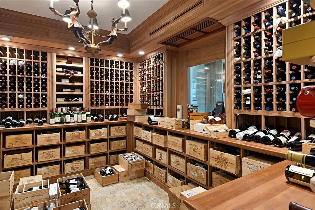 1 San Mateo Way, Corona Del Mar, California 92625 home-pic-37