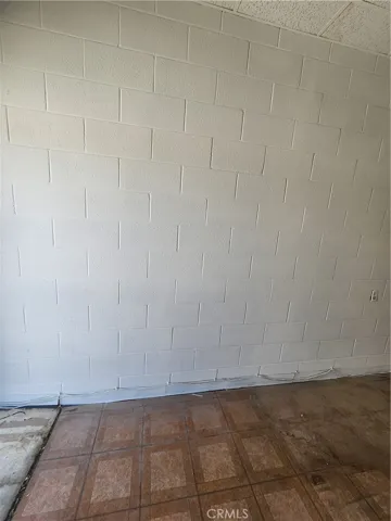 6280 Adobe Road, 29 Palms, California 92277