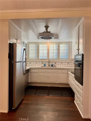 16 Via Castilla C, Laguna Woods, California 92637
