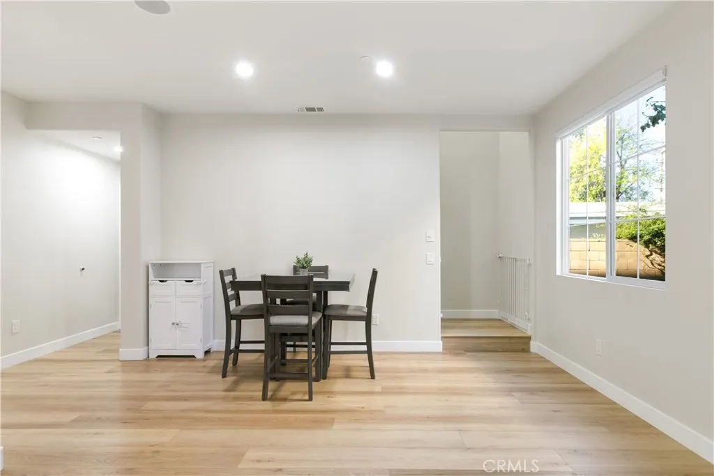 8797 Ussel Lane, Riverside, California 92503 home-pic-16