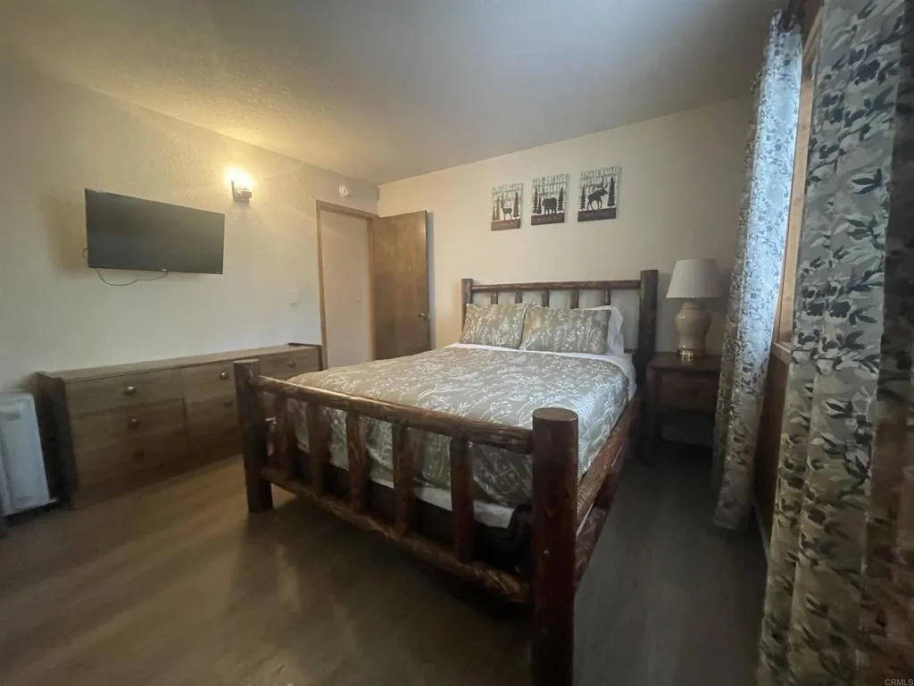 42536 Cedar Ave., Big Bear Lake, California 92315 home-pic-1