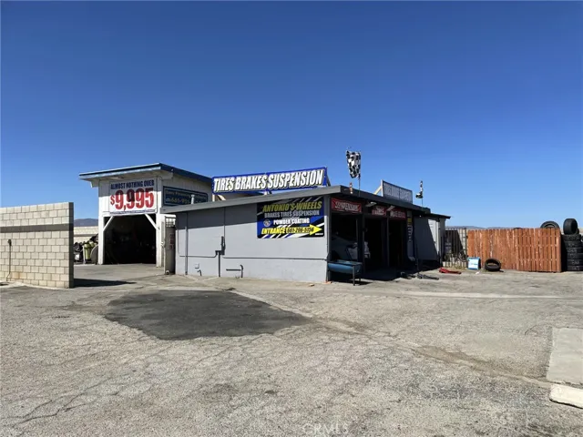 43555 Sierra Highway, Lancaster, California 93534