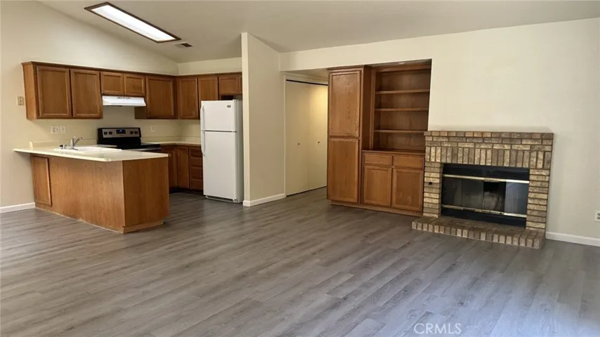 3084 W Queens Circle, Merced, California 95340