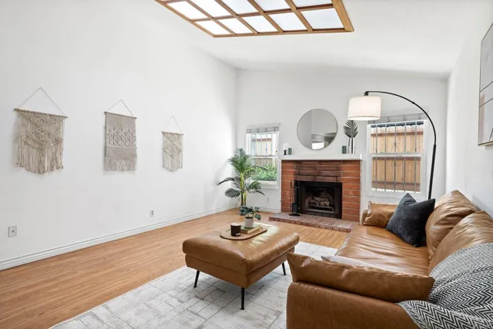 318 Vecino Court, Spring Valley, California 91977