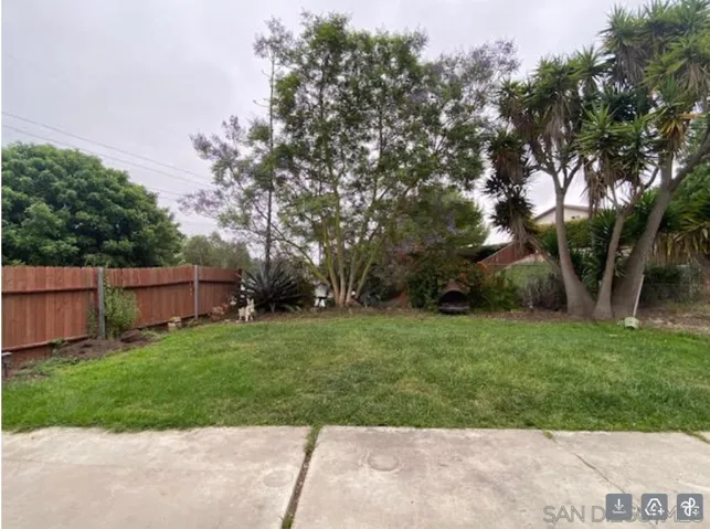 2610 Chestnut Ave, Carlsbad, California 92010