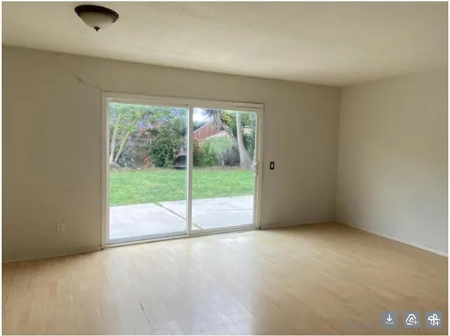 2610 Chestnut Ave, Carlsbad, California 92010