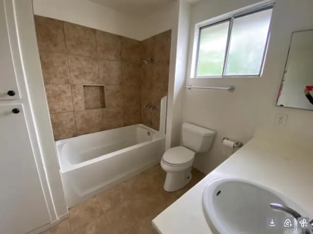 2610 Chestnut Ave, Carlsbad, California 92010