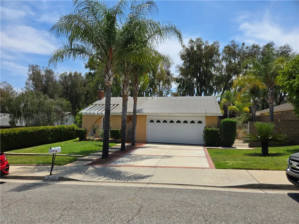 2265 Mcneil Circle, Corona, California 92882 home-pic-1