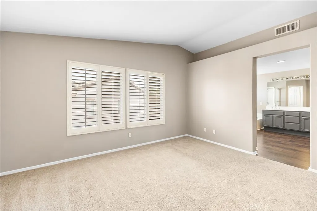 32702 Willowvail Circle, Temecula, California 92592 home-pic-27