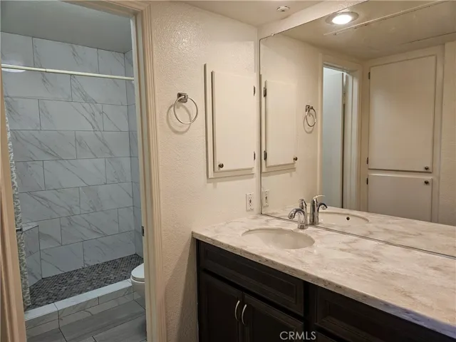 1015 La Terraza Circle 102, Corona, California 92879
