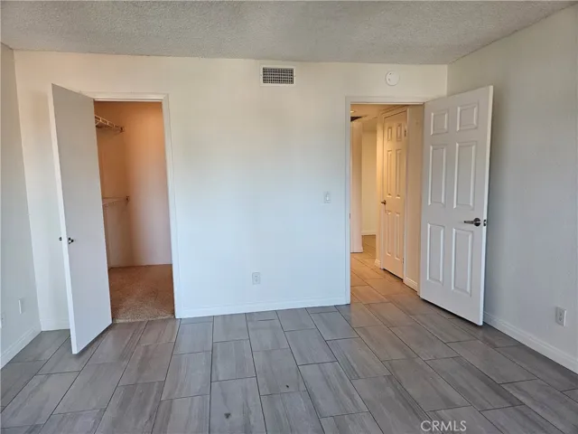 1015 La Terraza Circle 102, Corona, California 92879