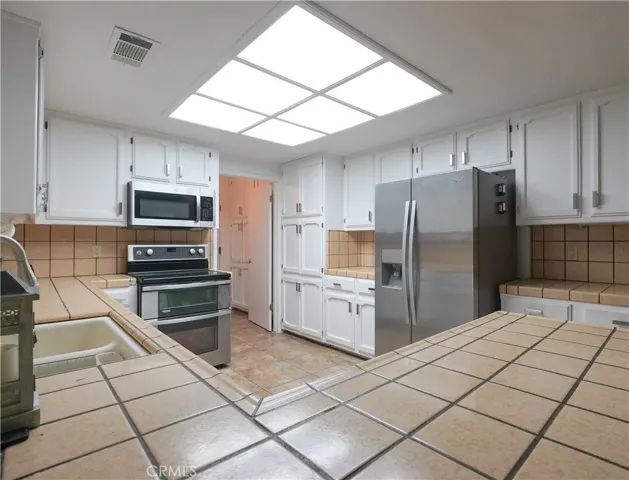 5030 Cardiff Lane, Atwater, California 95301