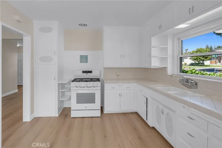 11046 Howard Street, Whittier, California 90606