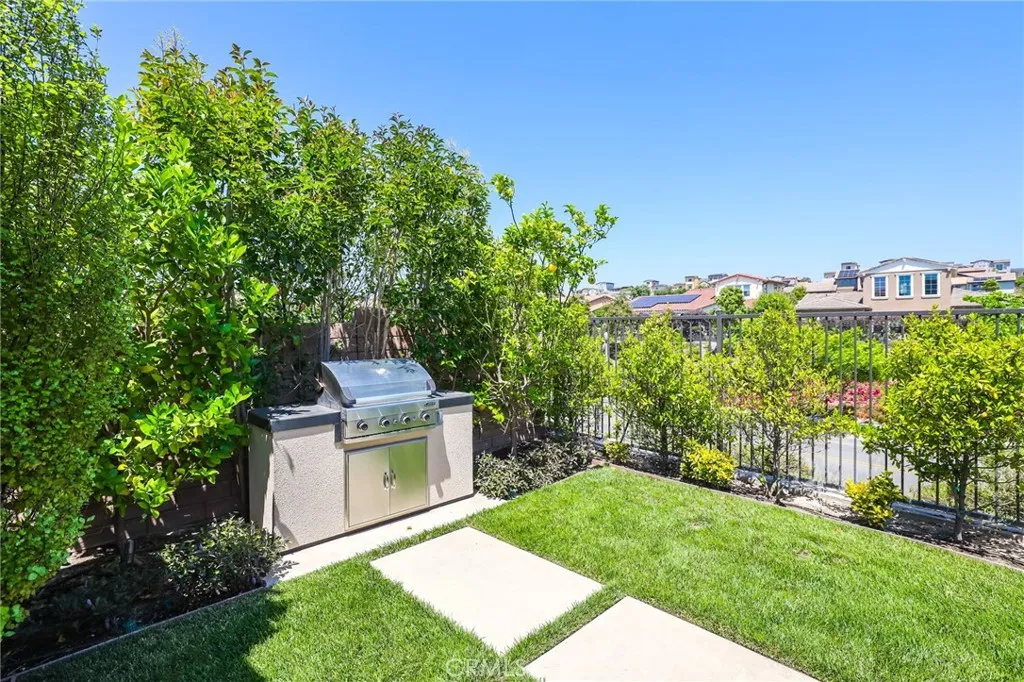24 Granja Court, Rancho Mission Viejo, California 92694 home-pic-21