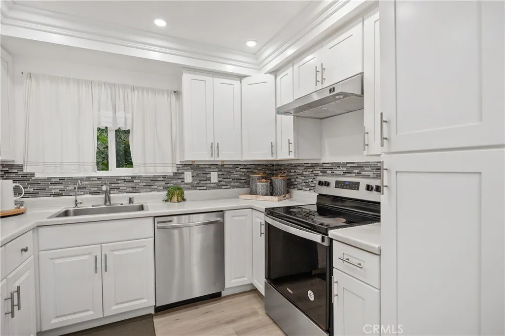 3241 San Amadeo 1g, Laguna Woods, California 92637 home-pic-10