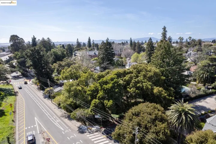0 Ivanhoe, Oakland, California 94618