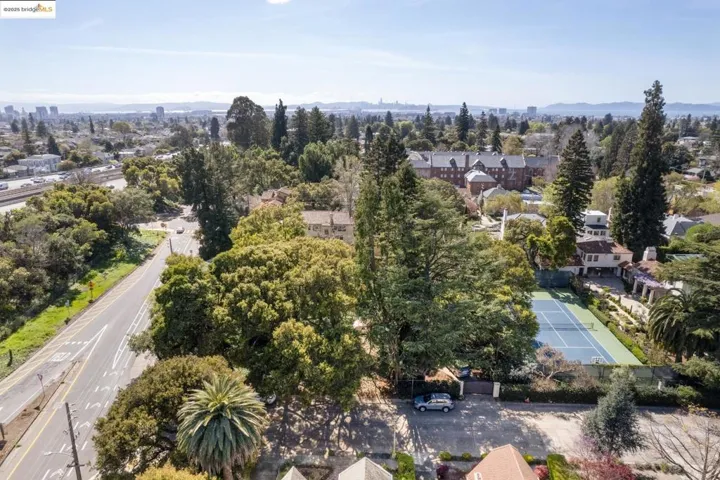 0 Ivanhoe, Oakland, California 94618