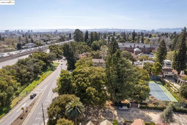 0 Ivanhoe, Oakland, California 94618