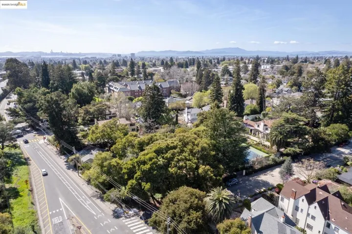 0 Ivanhoe, Oakland, California 94618