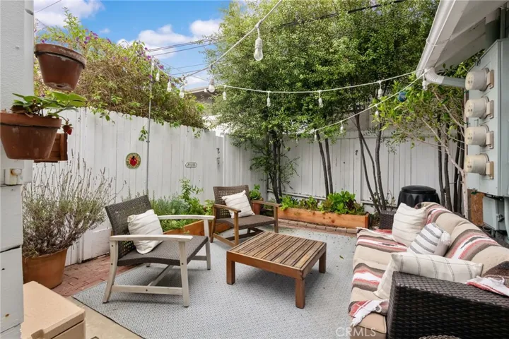2468 Silverstrand Avenue, Hermosa Beach, California 90254
