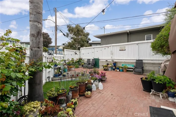 2468 Silverstrand Avenue, Hermosa Beach, California 90254