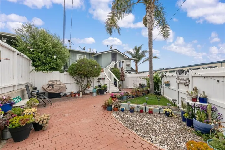 2468 Silverstrand Avenue, Hermosa Beach, California 90254