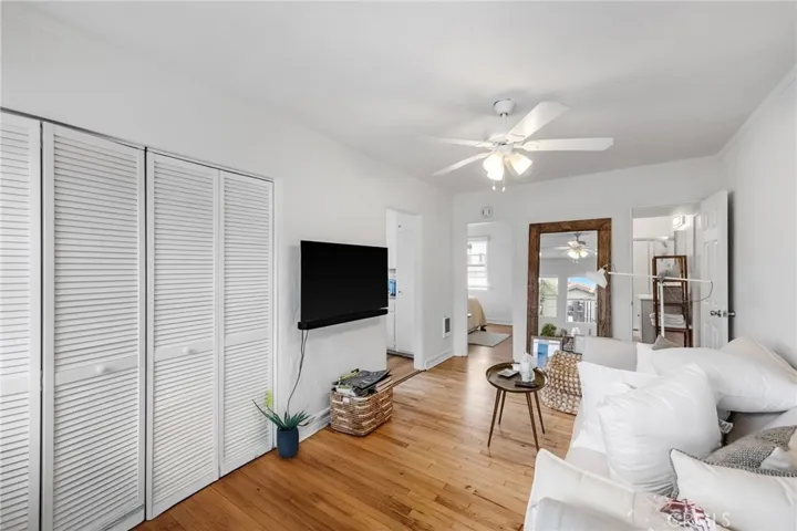 2468 Silverstrand Avenue, Hermosa Beach, California 90254