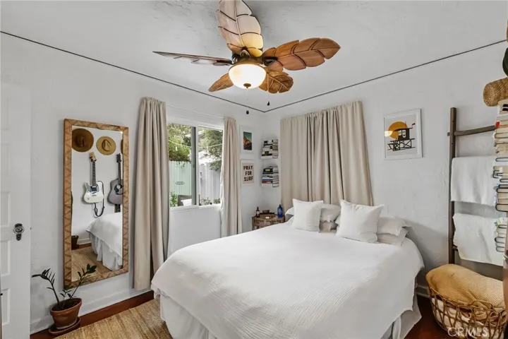 2468 Silverstrand Avenue, Hermosa Beach, California 90254