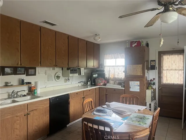 Large country kitchen