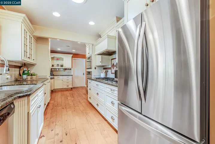 49 Terra Bella Dr, Walnut Creek, California 94596