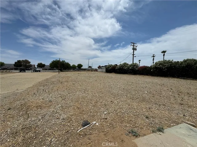 31280140 Sierra, Lancaster, California 93535