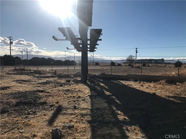 31280140 Sierra, Lancaster, California 93535
