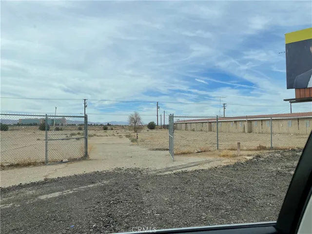 31280140 Sierra, Lancaster, California 93535