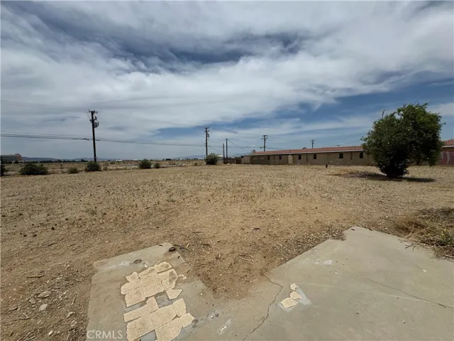 31280140 Sierra, Lancaster, California 93535