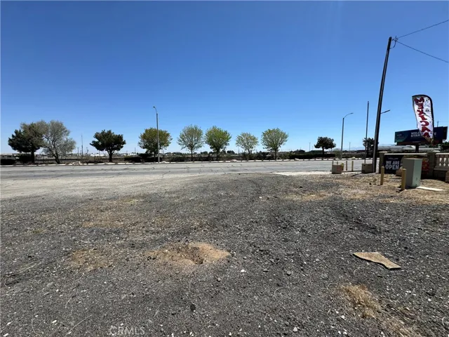 31280140 Sierra, Lancaster, California 93535