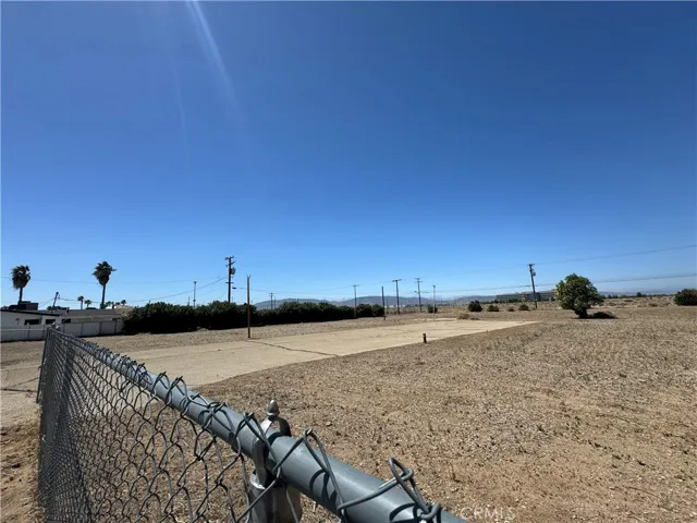 31280140 Sierra, Lancaster, California 93535