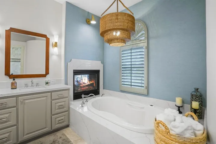 Primary Bath/Spa