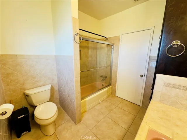 14542 Los Robles Avenue, Hacienda Heights, California 91745