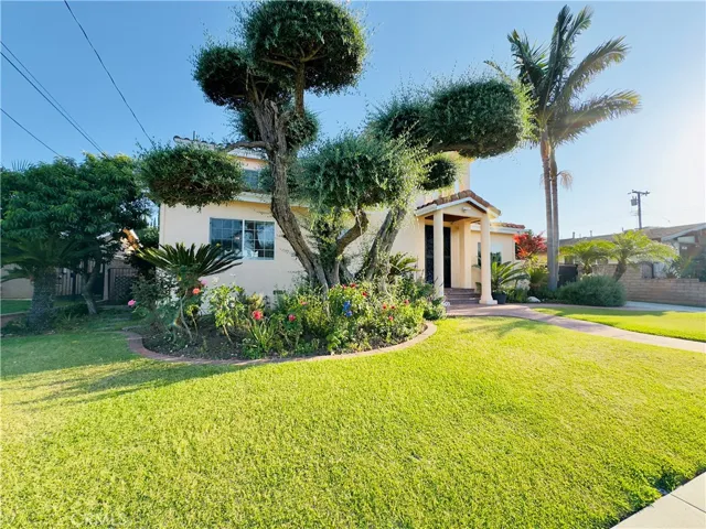 14542 Los Robles Avenue, Hacienda Heights, California 91745