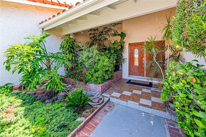 1736 Island Drive, Fullerton, California 92833