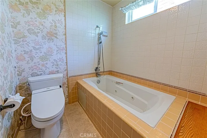 1736 Island Drive, Fullerton, California 92833