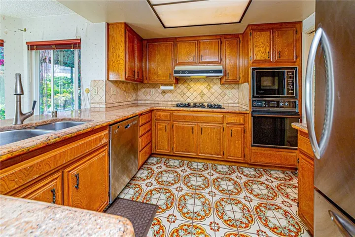 1736 Island Drive, Fullerton, California 92833