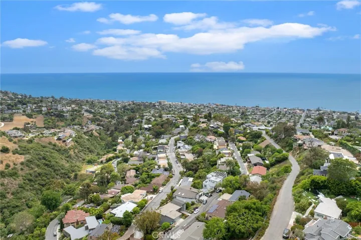 1385 Terrace Way, Laguna Beach, California 92651