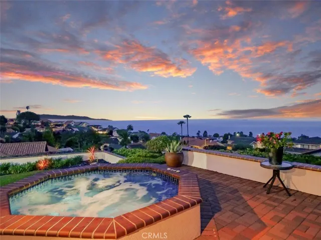 30353 Avenida De Calma, Rancho Palos Verdes, California 90275