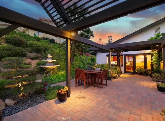 30353 Avenida De Calma, Rancho Palos Verdes, California 90275