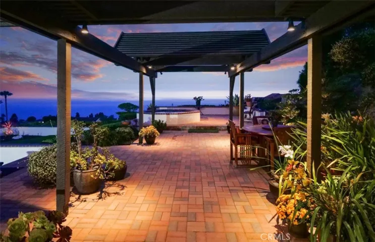 30353 Avenida De Calma, Rancho Palos Verdes, California 90275