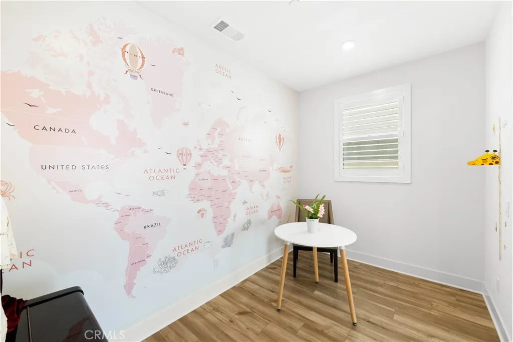 16526 Trailblazer Avenue, Chino, California 91708 home-pic-6