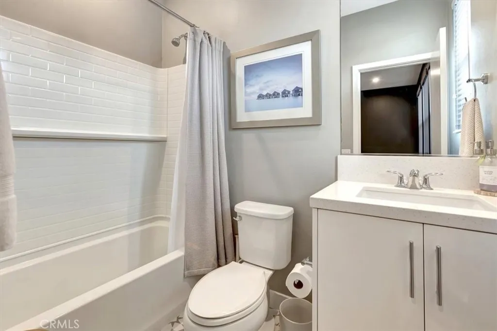 1810 W Bushell Street, Anaheim, California 92805 home-pic-22