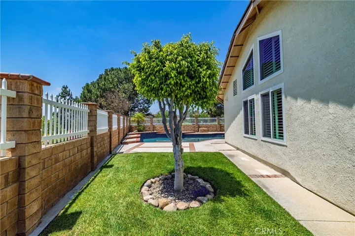 5595 Avenida Adobe, Yorba Linda, California 92887
