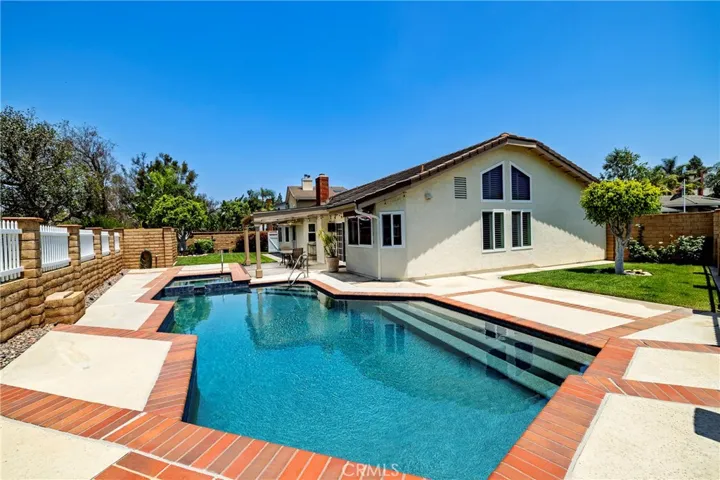 5595 Avenida Adobe, Yorba Linda, California 92887